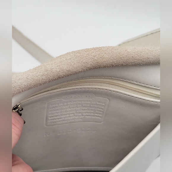 Coach VINTAGE Legacy Slim Saddle Flap Crossbody, EUC Authentic. Omit red charm. - Picture 9 of 14